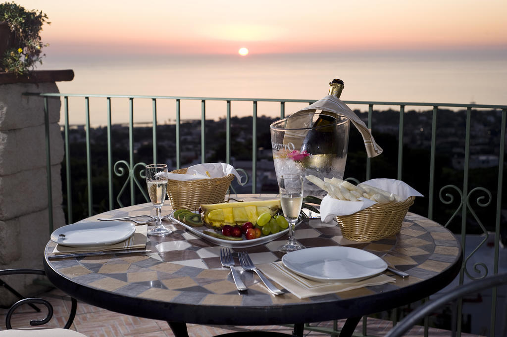 Hotel Poggio Del Sole Forio di Ischia Eksteriør billede